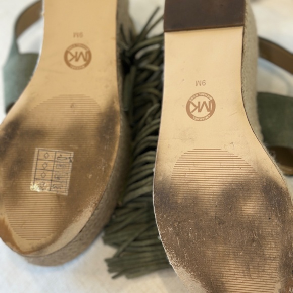 Michael Kors Platform Espadrille with Fringe Size 9 - Picture 5 of 7